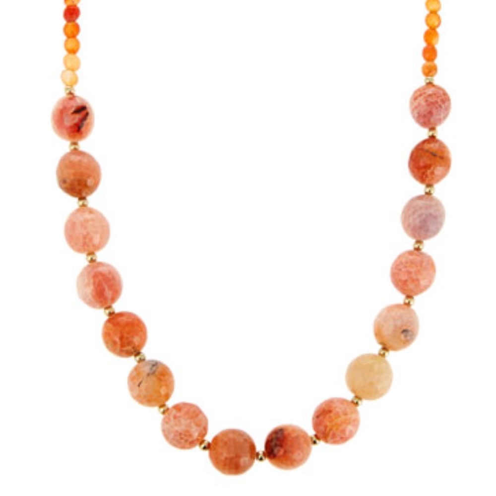 GREENBEADS Vintage-Inspired Peach Fuzz Stone Necklace